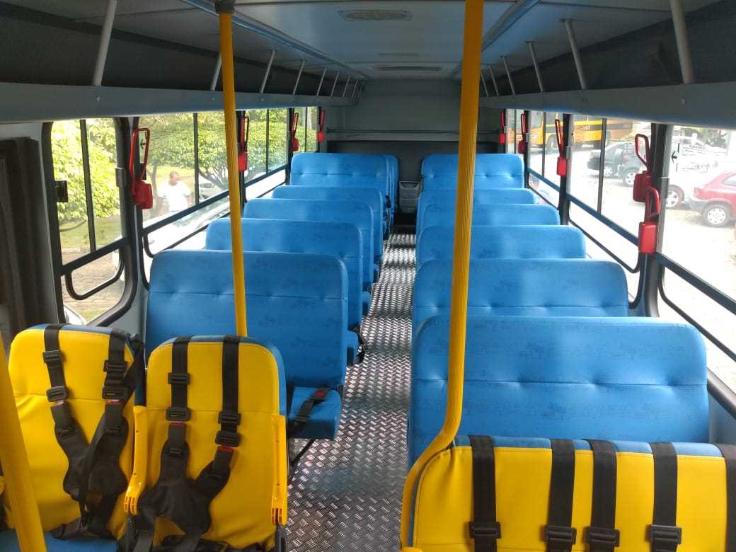 Prefeitura recebe mais 2 novos Ônibus Escolares